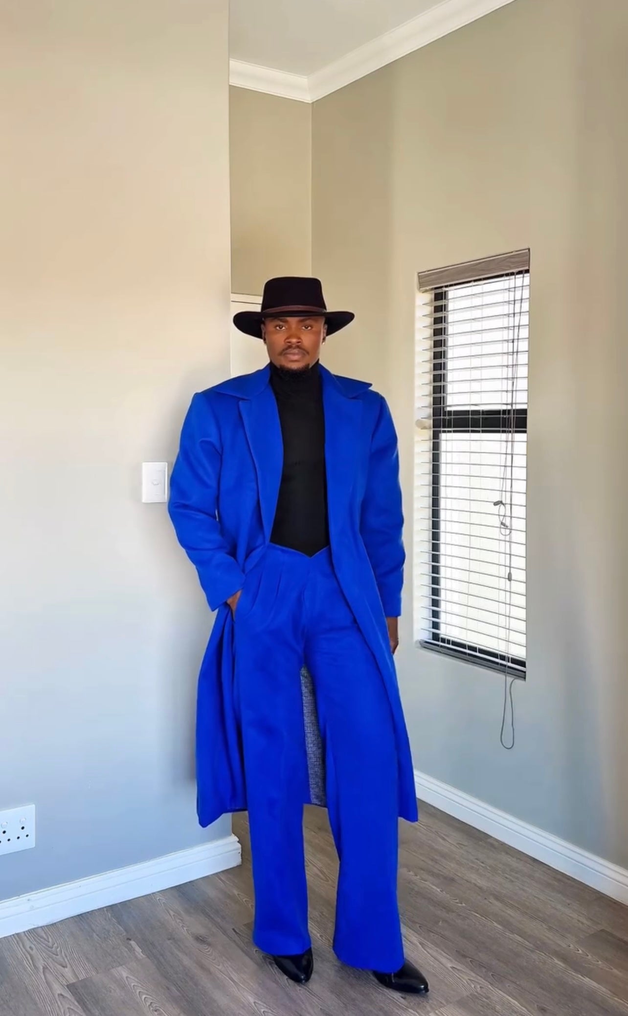 ROYAL BLUE POWER SUIT