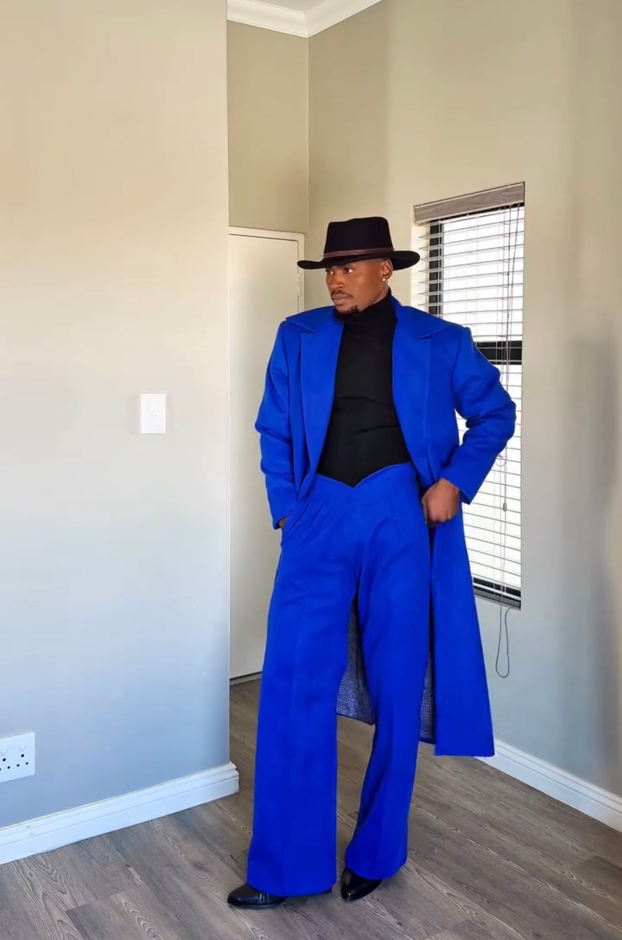 ROYAL BLUE POWER SUIT