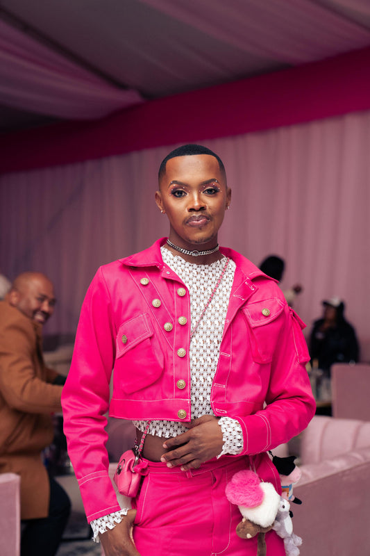 CROPPED JACKET AND CARGO PANTS